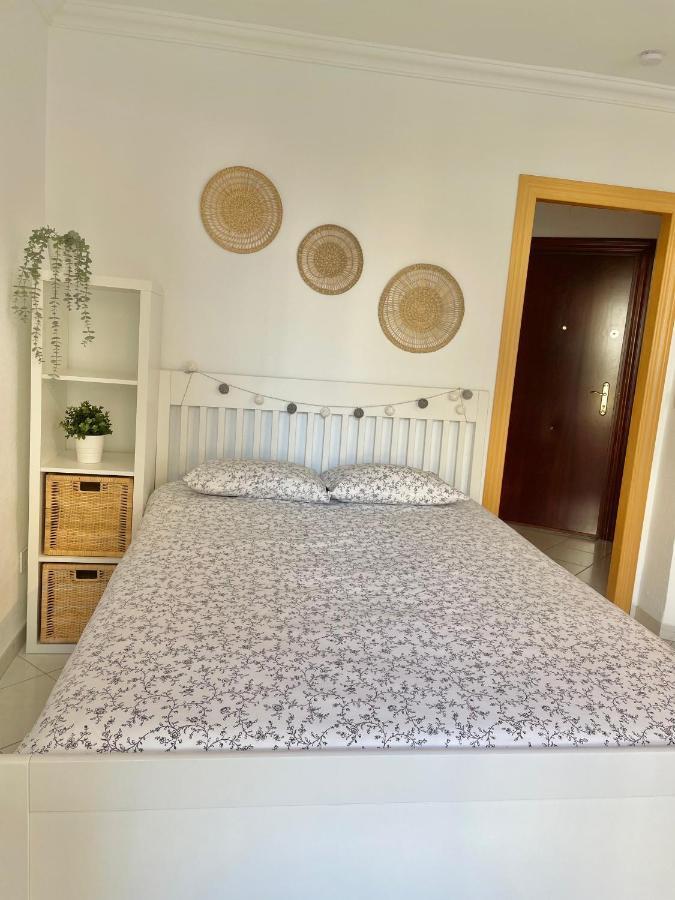 Maravilloso Estudio En Urbanizacion Centro Internacional En A 50 Metros De La Playa * Algarrobo Costa